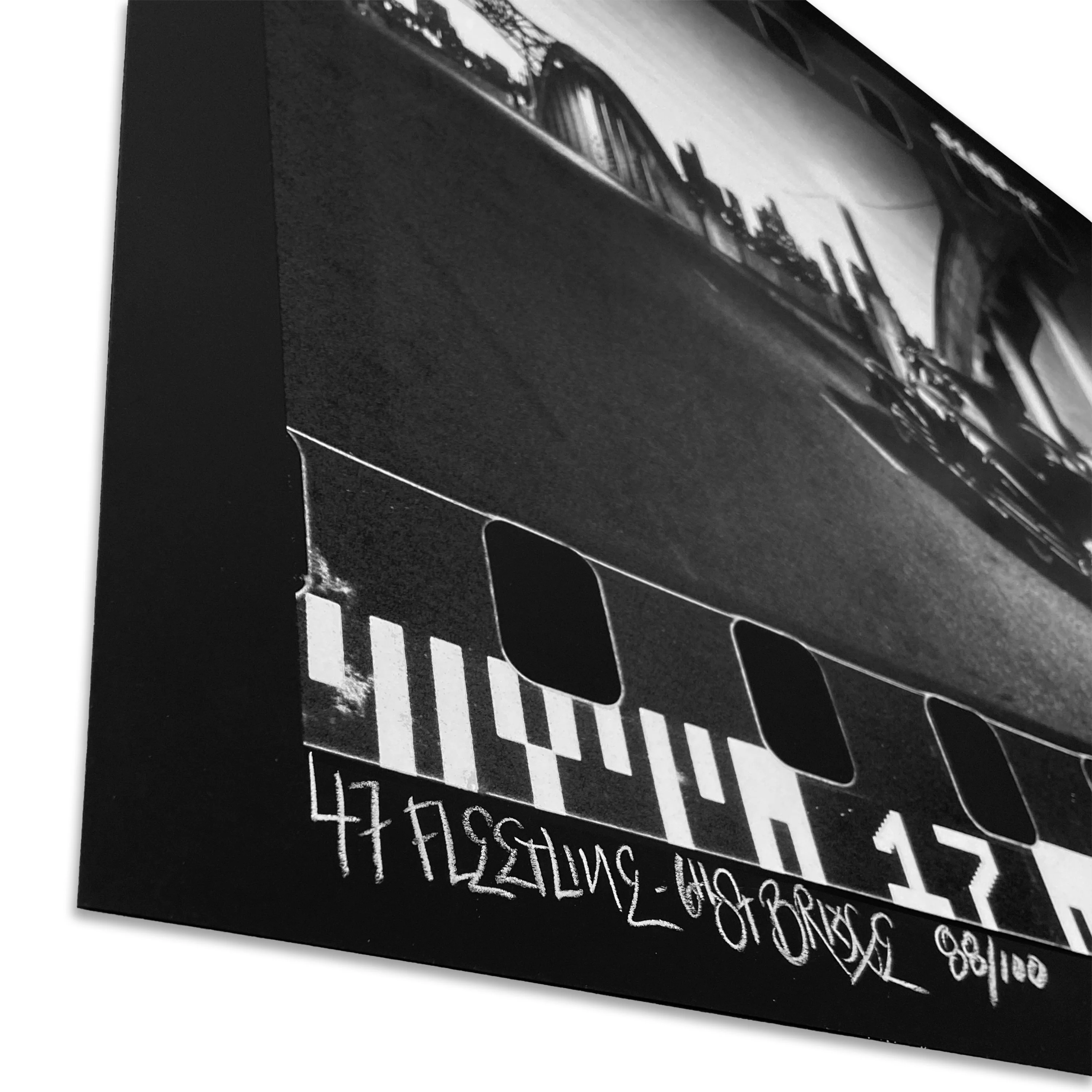 47 Fleetline, 6th St. Bridge, by Estevan Oriol thumbnail 2