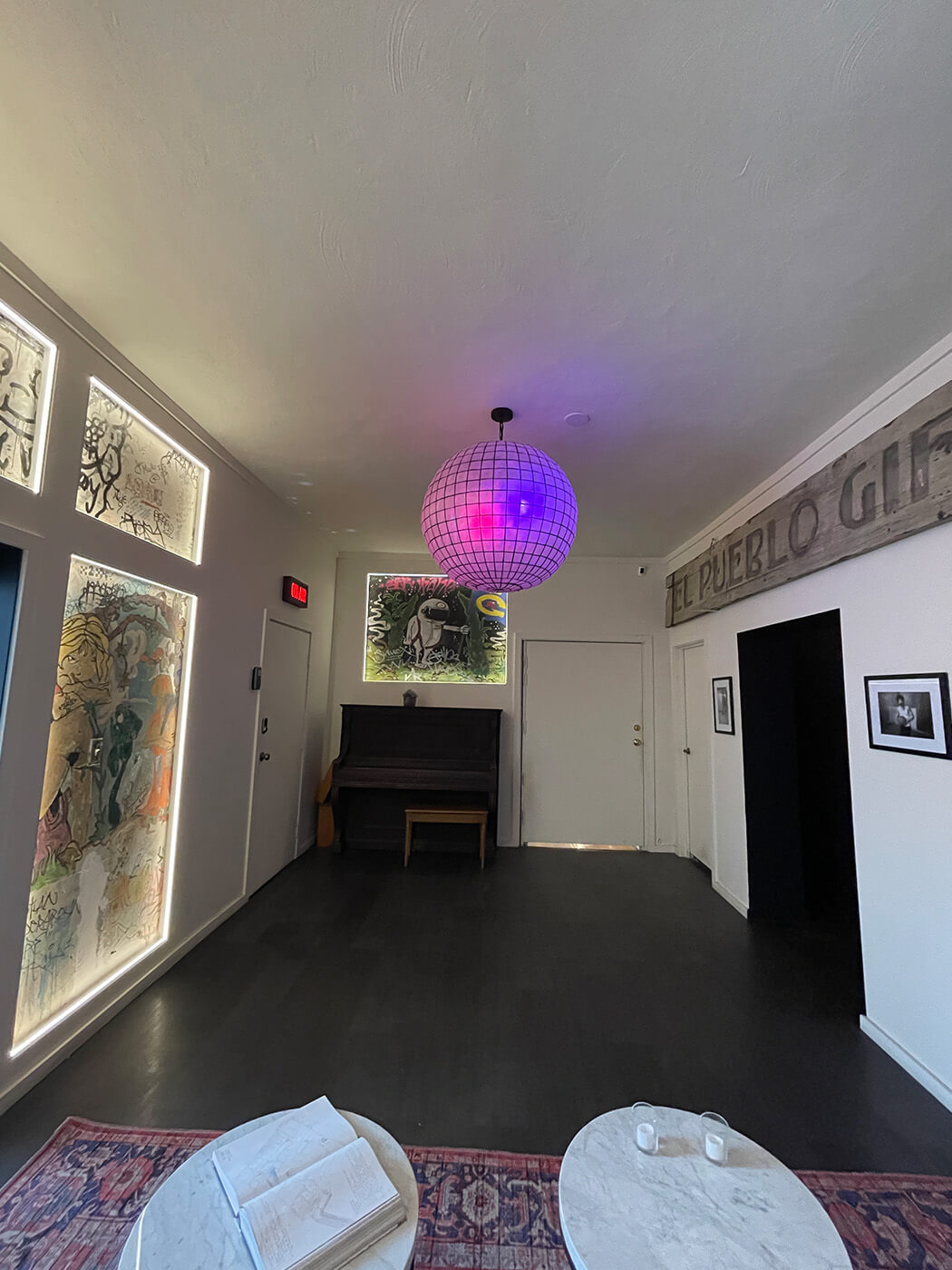 g son lounge2@1050x1400